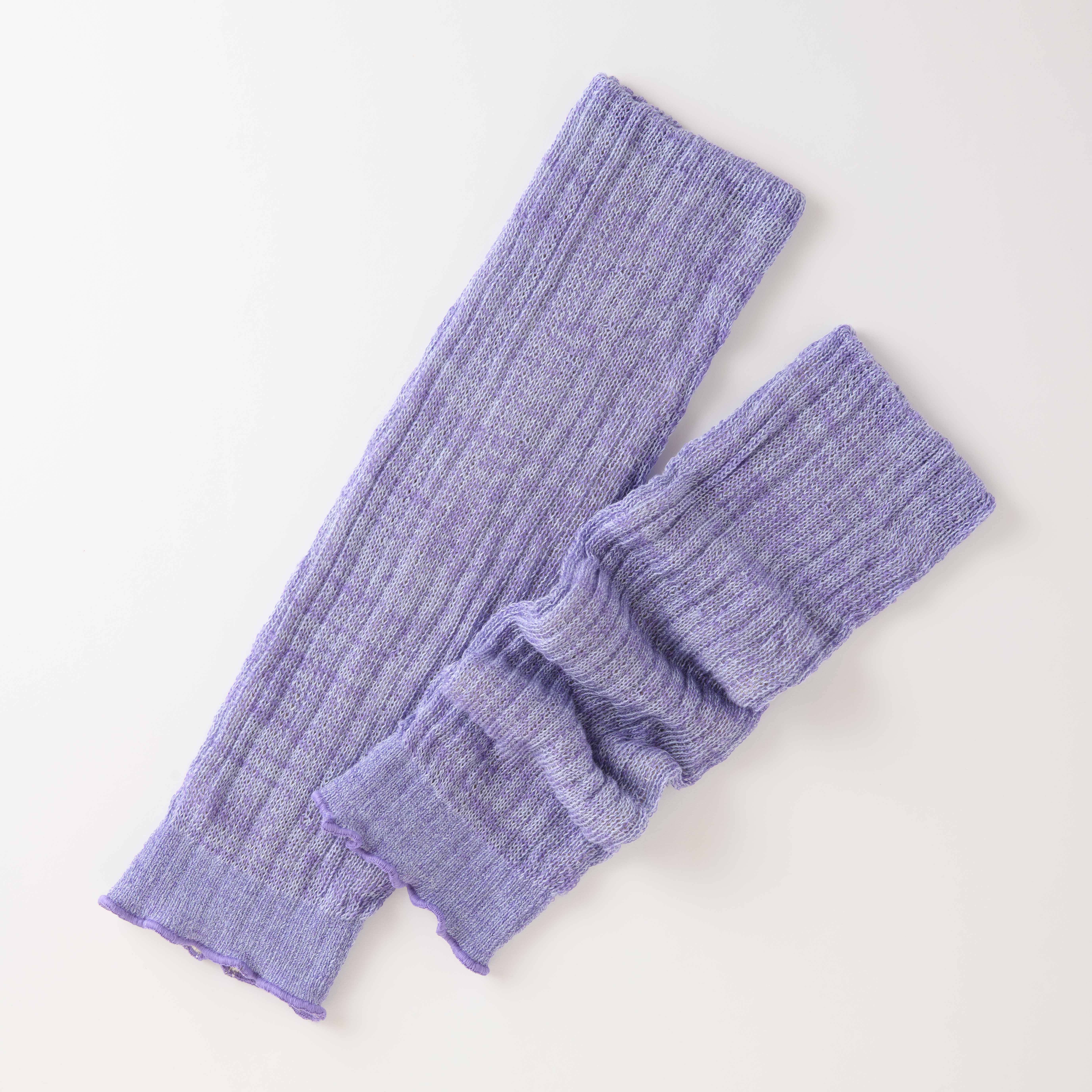 【竹布】 TAKEFU ほっこりあったかレッグウォーマー、表：薫衣草(くんいそう、パープル系) 裏：ナチュラル、丈：約50cm 幅：12.5cm（# 7030）4,500 円