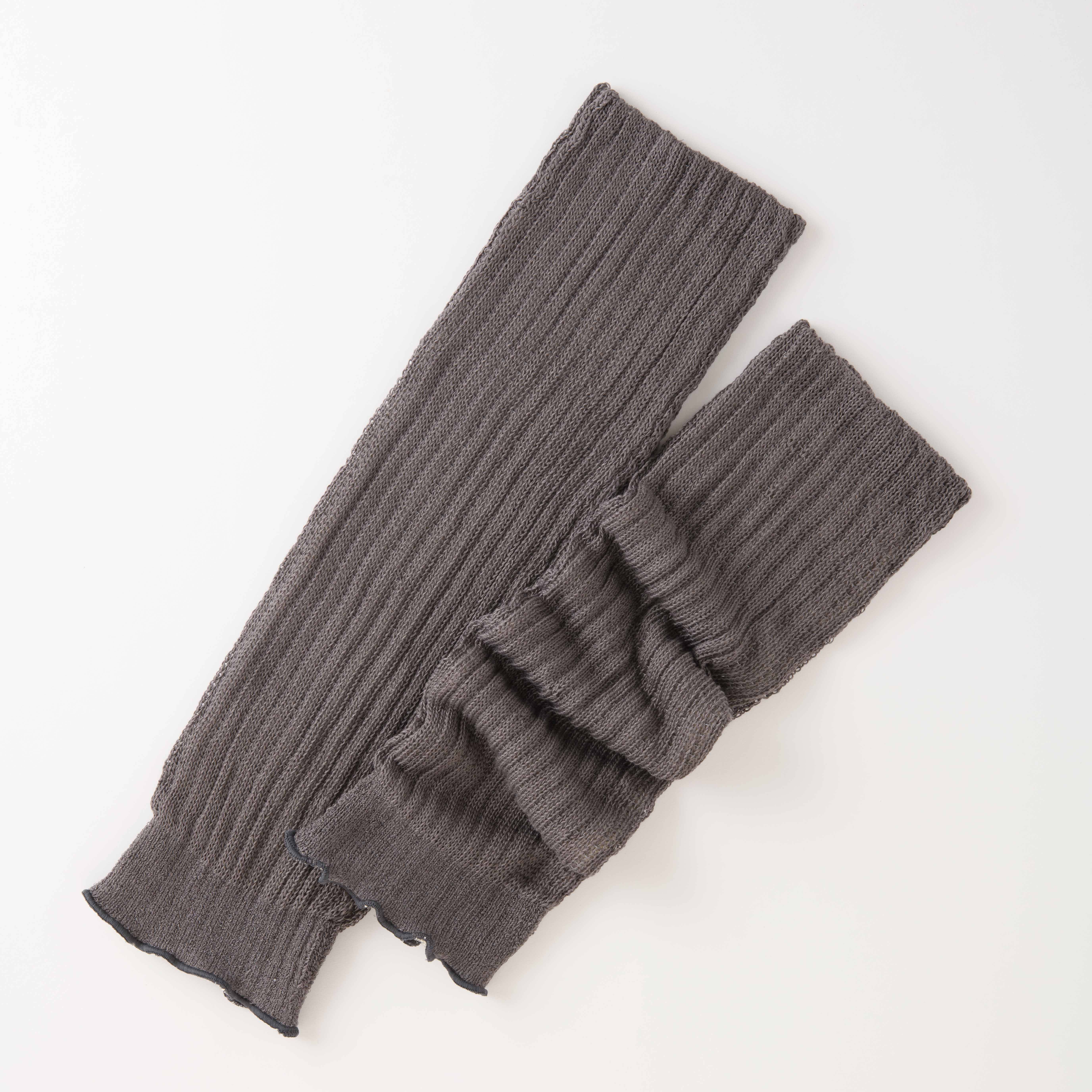 【竹布】 TAKEFU ほっこりあったかレッグウォーマー、表：墨流し(すみながし、グレー系) 裏：ナチュラル、丈：約50cm 幅：12.5cm（# 7032）4,500 円